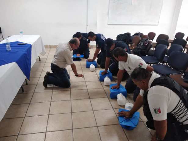 CAPACITACIÓN POLICÍA TURÍSTICA (3).jpeg