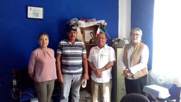 Dan posesión a delegados  de oficinas y equipo.jpg