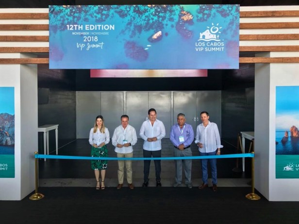 SETUES_VIP.SUMMIT (2).JPG