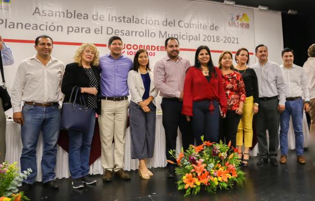03 INSTALA ARMIDA CASTRO COMITÉ DE PLANEACIÓN PARA EL DESARROLLO MUNICIPAL DE LOS CABOS...jpeg