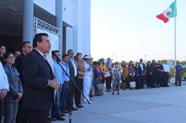 LUNES CÍVICO  (2).jpeg