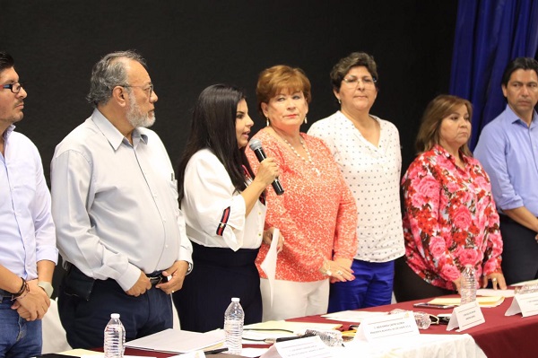 01 Toma protesta.jpeg