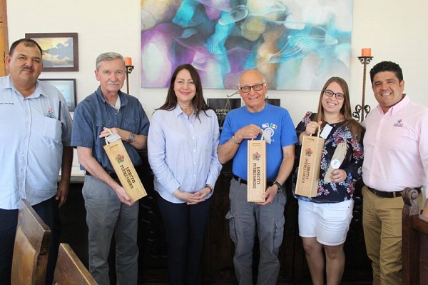 57004886_10210713796481171_7624437458666520576_n