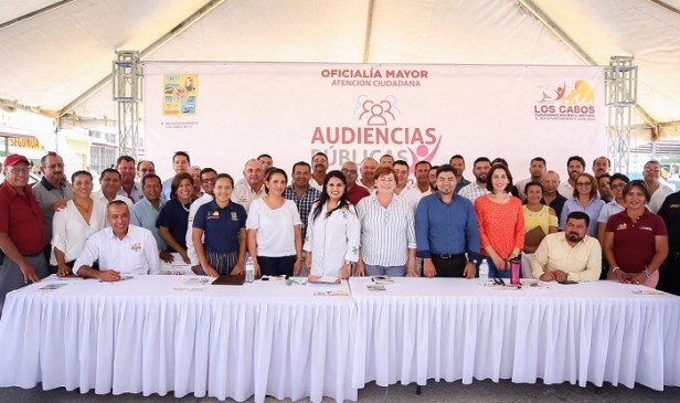 01 Reconocen Ciudadanos de Los Cabos acercamiento de Gobierno de Armida Castro en sus colonia.jpeg