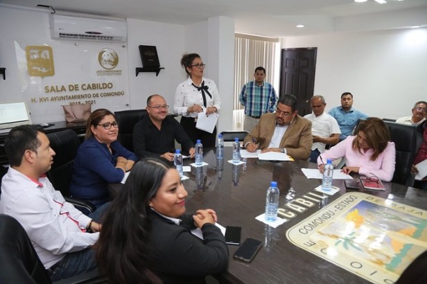 Reunión informativa sobre los programas de la congregación Mariana Trinitaria, A. C.