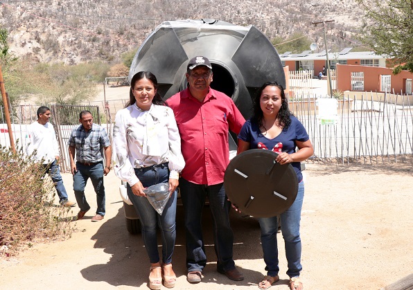 02 Ciudadanos de la zona rural La Candelaria reciben apoyos solicitados en Audiencia Publica1