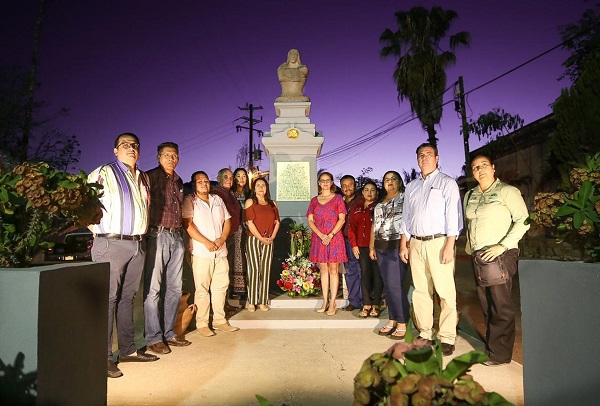 04 Celebran en la delegación de Miraflores el 90 aniversario de la fundación del Monumento a la Madre