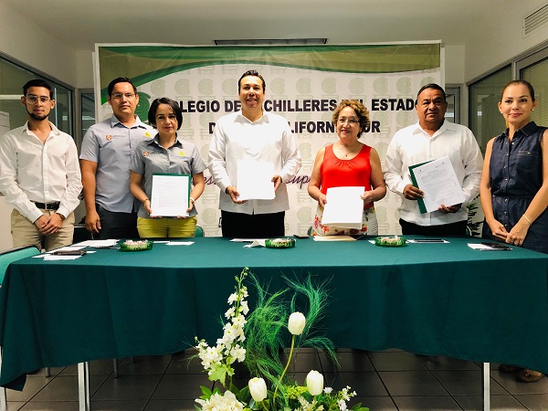 COBACHE_FIRMA DE CONVENIO (2).jpg