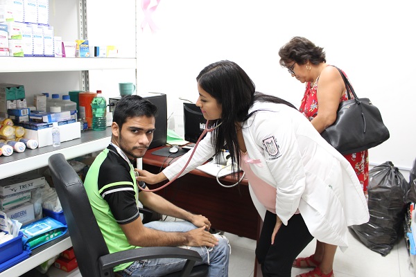 02 Con tres Consultorios Médicos y Caravanas de Salud continúa Gobierno de Los Cabos brindando atención en las colonias del municipio 3