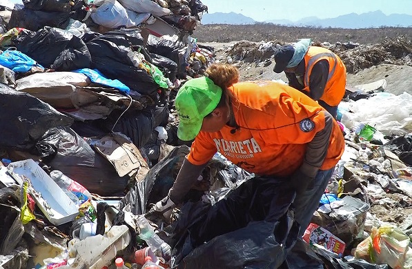 02 Servicios Públicos trabaja por mejores condiciones para los pepenadores de Los Cabos