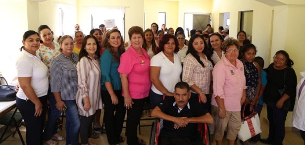 03 Clausura presidenta del DIF Los Cabos Cursos del ciclo 2018-2019 de Centros De Desarrollo1.jpeg