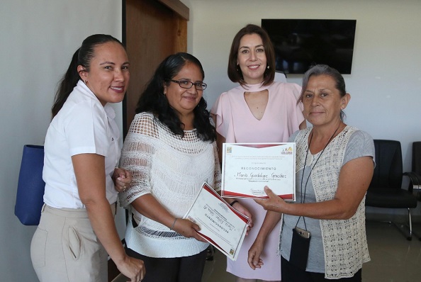 03 Con capacitaciones para productores locales Gobierno Municipal trabaja para incrementar la economía de la entidad