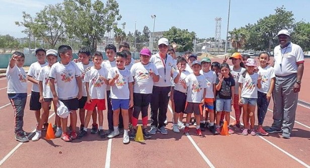 03 Culminan los Cursos Municipales de Verano 2019,.jpeg