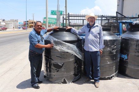 04 Ciudadanos agradecidos con apoyos del Gobierno Municipal4