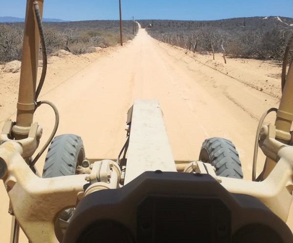 05 Gobierno Municipal trabaja en la Rehabilitación de Caminos en La Ribera