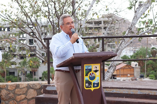 05 Se celebra Abanderamiento de servidores públicos y ciudadanía de Cabo Sn Lucas