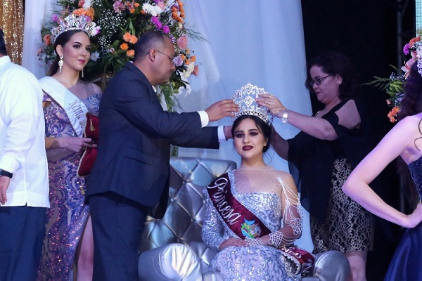 Con la Coronación de Jeniffer I, inicia la Expo Comondú 20195.jpg