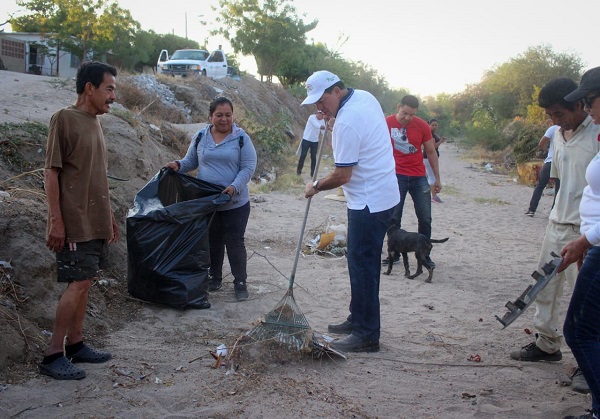 JORNADA DE LIMPIEZA ARROYO EL CALANDRIO (3)