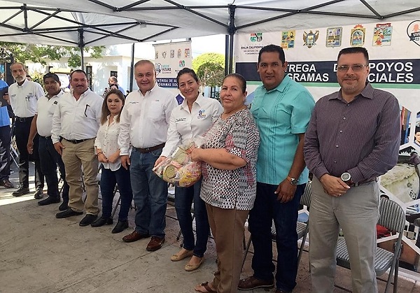 STDS_ENTREGA APOYOS LORETO