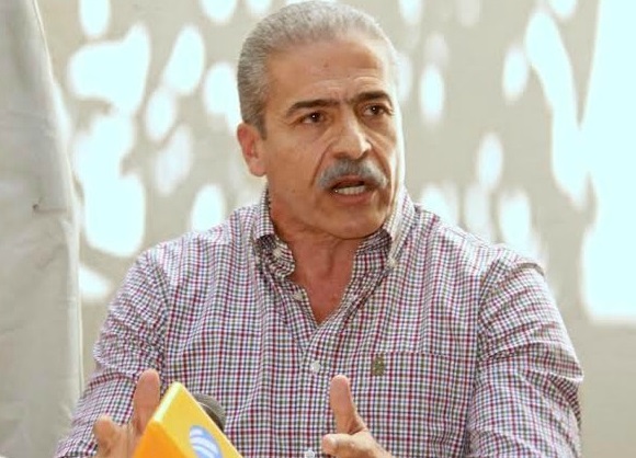 0-a-jesus-flores-romero-en-rueda-de-prensa-ayer