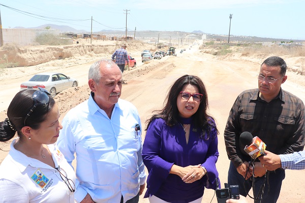 01 Mantiene Gobierno Municipal en condiciones óptimas la Avenida Nicolás Tamaral en CSL