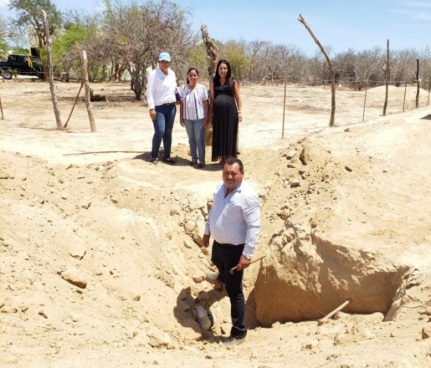 02 Se amplia Red de Agua Potable en beneficio de más de 30 familias de Los Cabos  .jpeg