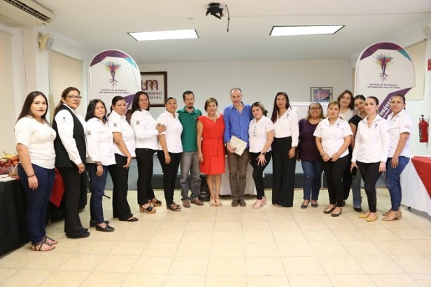 04 Imparten Taller _Lenguaje Incluyente y No Sexista_ a personal del Instituto de las Mujeres de Los Cabos.jpeg