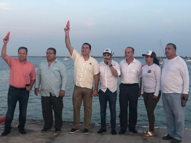 DISPARO DE SALIDA PRIMER TORNEO DE PESCA _COPA LA PAZ_.jpeg