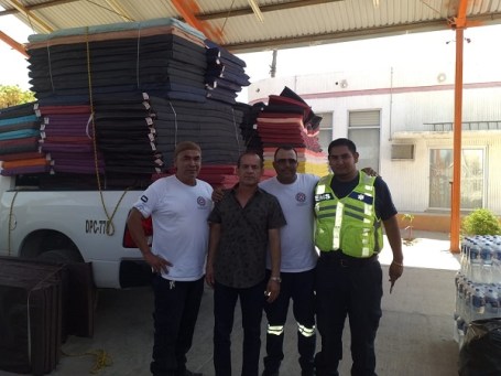 ENTREGA EQUIPAMIENTO PROTECCIÓN CIVIL (2)