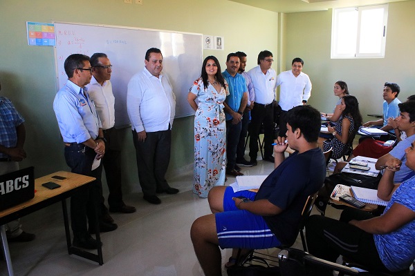 Entrega-obras-en-campus-Los-Cabos- (1)