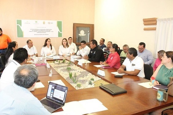 69967417_10211492115858669_4537223307128209408_n