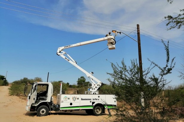 INSTALACIÓN DE LUMINARIAS  (2).jpeg