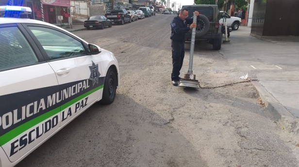 RETIRO DE OBJETOS EN LA VÍA PÚBLICA  (2).jpg