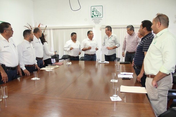 REUNIÓN CON SINDICATO SECCIÓN LA PAZ.JPG