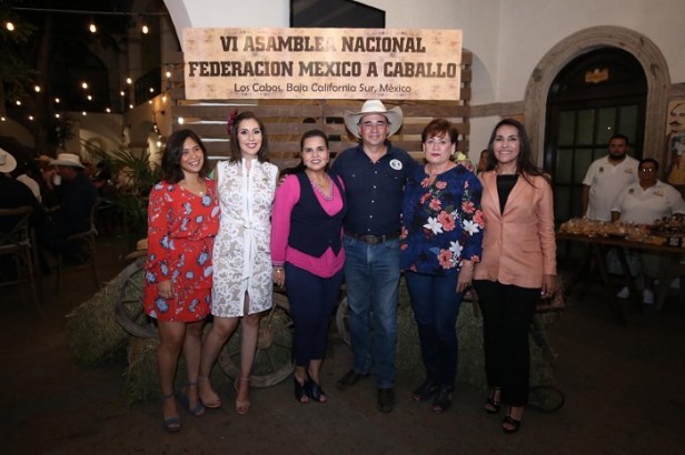 04 Los Cabos da la bienvenida a representantes de las asociaciones de la Vl Asamblea Nacional Federación México a Caballo .jpeg