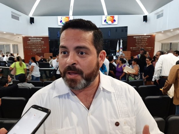 Rochín Congreso.jpeg