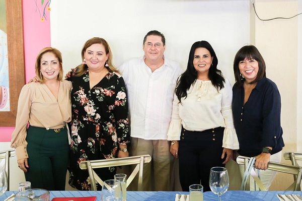 01 Reconoce alcaldesa Armida Castro la gran trayectoria del periódico Sudcalifornian,