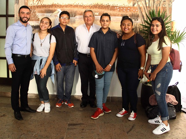 03 Jóvenes cabeños parrticipan en el 12º Parlamento de la Juventud 2019.