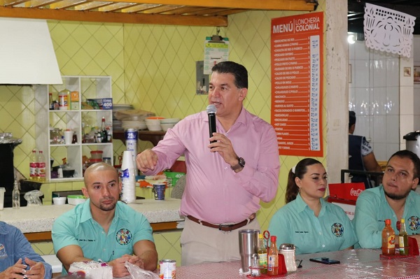 VISITA MERCADO MADERO (6)