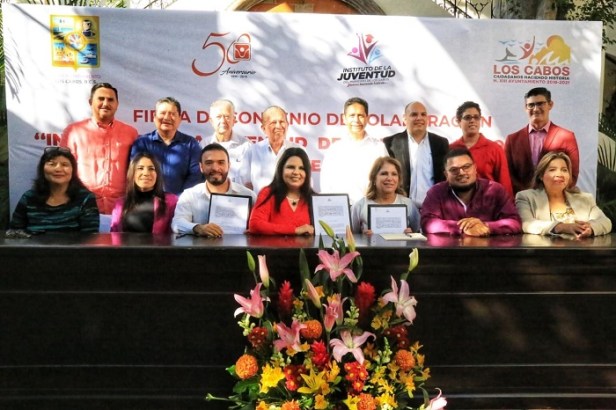 01“Juntos Sociedad y Gobierno por un municipio libre de adicciones” Armida Castro Guzmán1.jpg