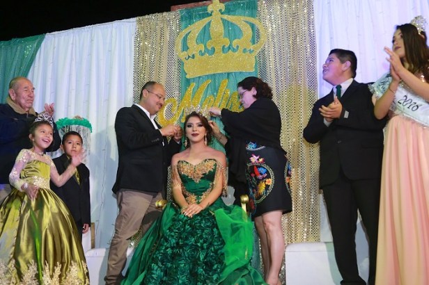 Alcalde Walter Valenzuela asiste a las festividades del 46 Aniversario de los Ejidos No.1 y No.5.JPG