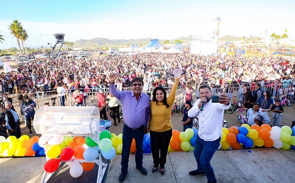 01 Histórica cifra, asisten alrededor de 6 mil 500 personas al festival de _Día de Reyes Magos_ 2 (1)