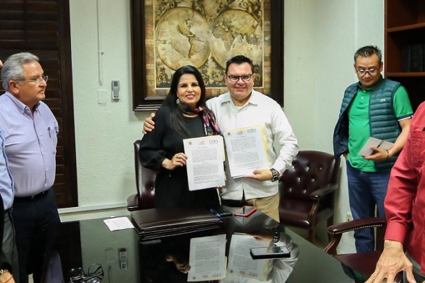 04 Transparente el Gobierno de ACG_ firman Convenio de Colaboración entre el XIII Ayuntamiento y el ITAI 2