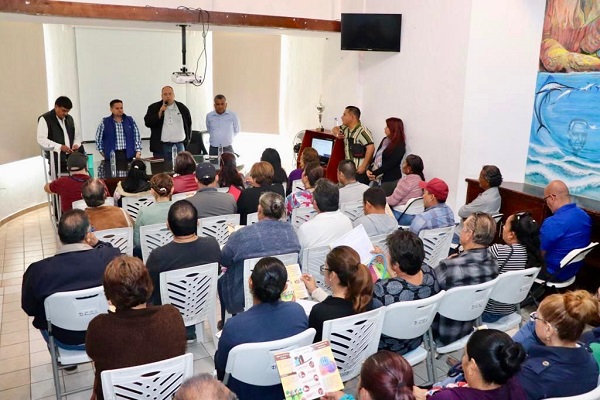 02 Policía Municipal de Los Cabos ofrece plática a la ciudadanía de Cabo San Lucas sobre el nuevo Sistema de Justicia Cívica (3)