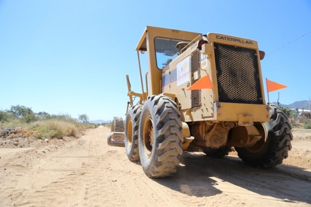 Nota 04 Se logra rehabilitar el 100% de los caminos principales de la delegación de Miraflores (3)