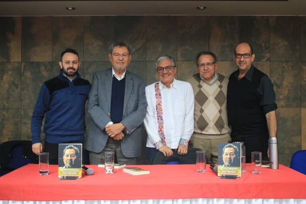 Presentación-libro- Élmer