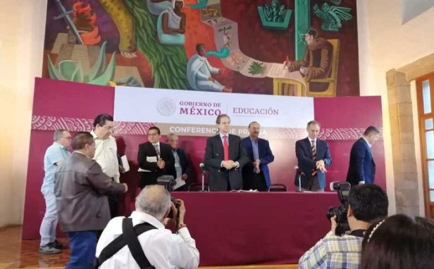 conferencia-prensa-secretaria-educacion-publica_0_62_958_596