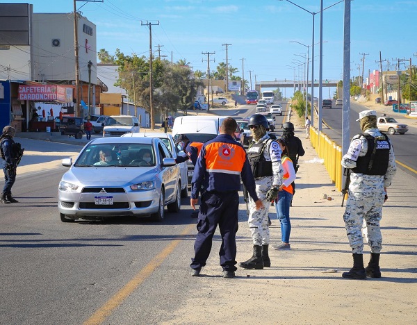 02 Serán aleatorias las revisiones para asegurar que viaje solo un pasajero por carro- Protección Civil Los Cabos3