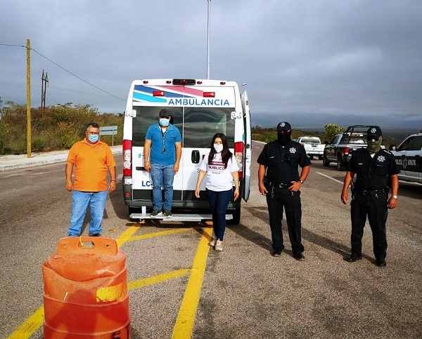 03 Con la instalación de un filtro de seguridad en la entrada de la delegación de Santiago, se busca evitar la propagación del COVID-19 3