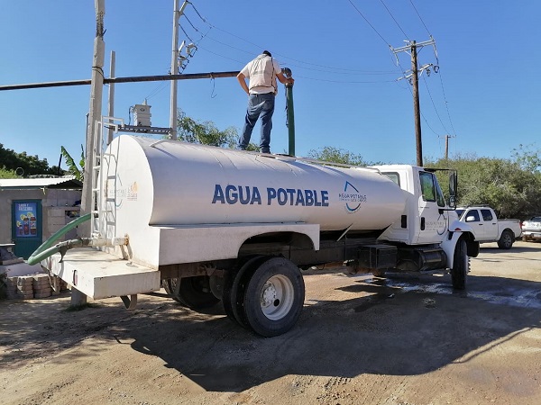 06 Diariamente se benefician alrededor de 470 familias de Cabo San Lucas con suministro de agua en pipas 2